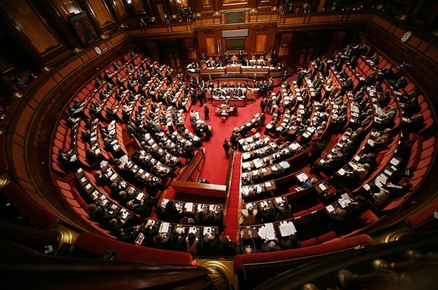 1401102360_parlamento-italiano-elezion-2013_620x410